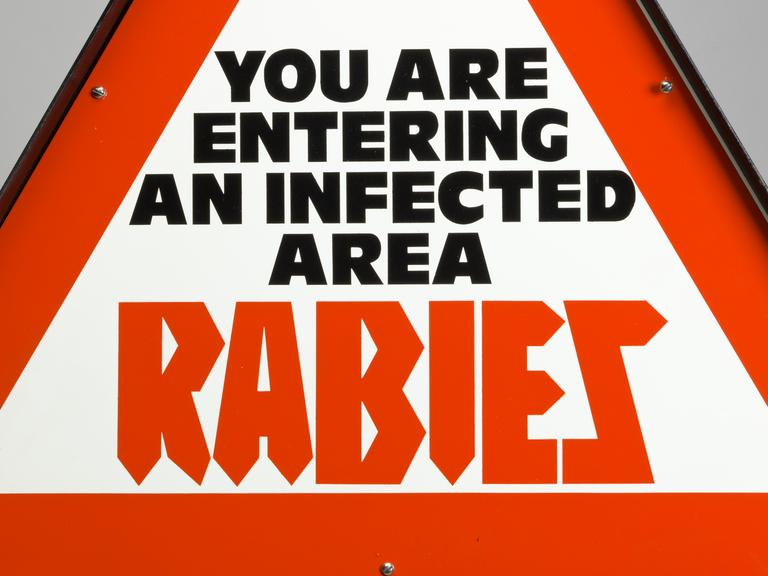 Rabies warning sign