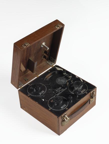 Electrical resistance thermometer used to measure the effects