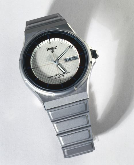 Quartz Analogue "no battery" wristwatch by Pulsar Quartz (CAL. V103)