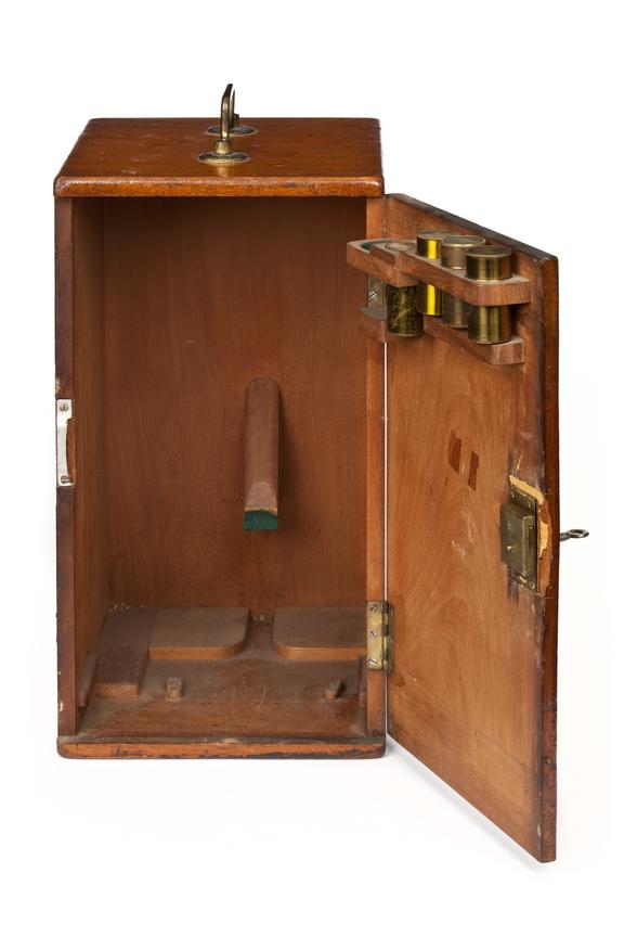 A case for a Powell & Lealand microscope, containing objectives.