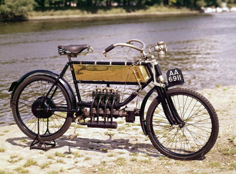 F.N. 3 h.p. 4-cylinder motor cycle, 1905