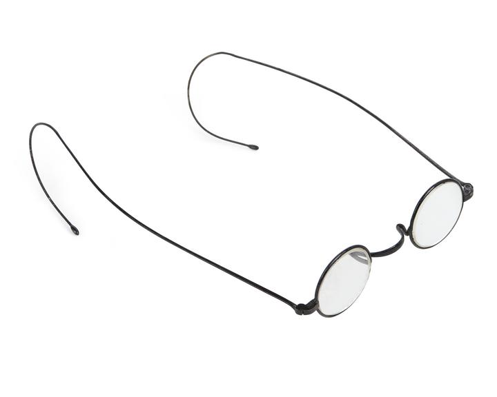 Coil spring spectacles, steel wire, painted black, English