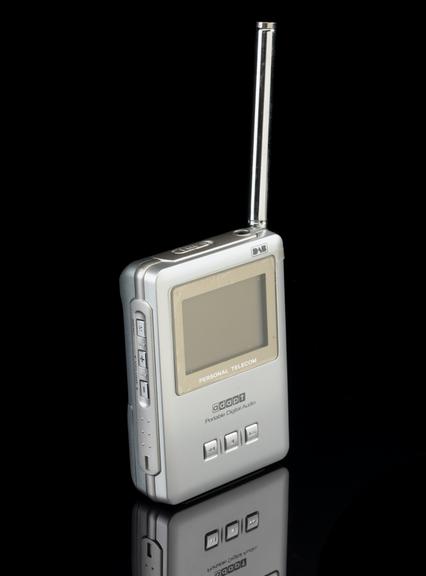 Perstel Adapt DR101 portable DAB and FM radio receiver