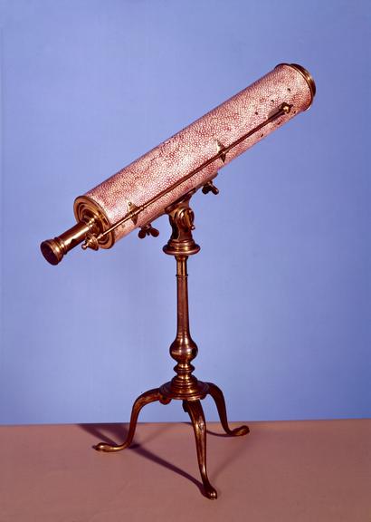 Gregorian reflecting telescope, 1734-1772 (telescope - Gregorian; telescope - reflecting)