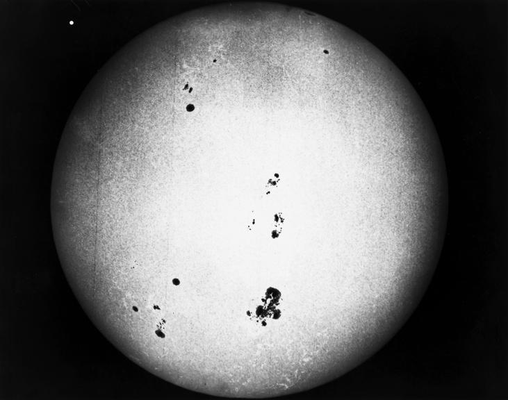 Sunspots, American, 12 August 1917.