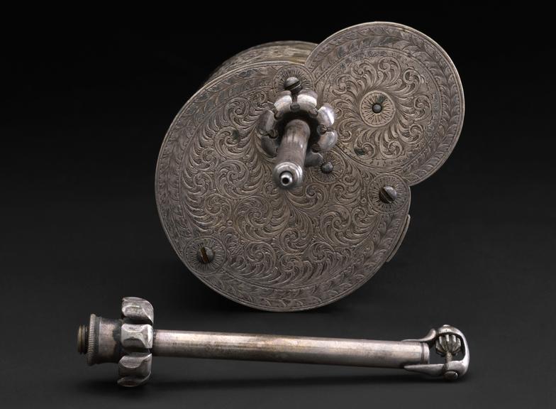 Harrington's clockwork dental drill Science Museum Group Collection