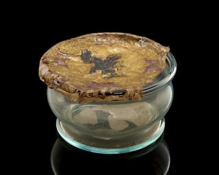 Glass bowl with cover