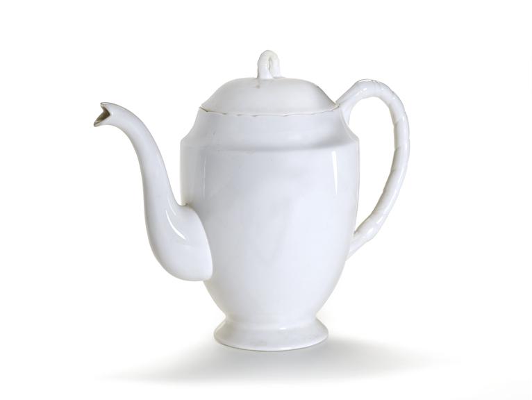 Coffee pot