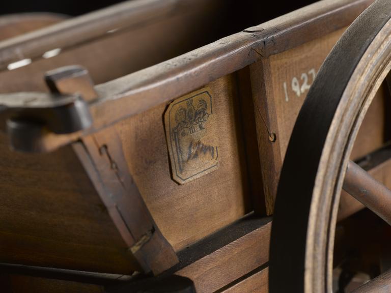 Demainbray's four wheeled wagon model