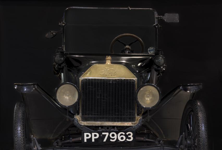 Ford model T Tourer car, Reg. No. PP7963, Engine No. 1,122,607