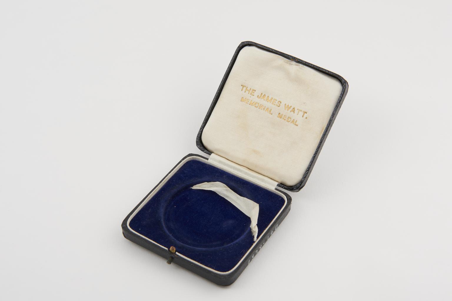 Case, for Watt Memorial Medal