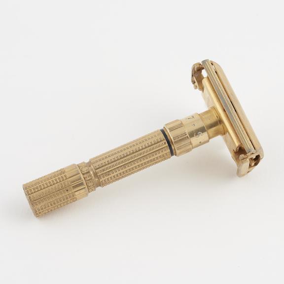 Gillette hand safety razor with handle controlled blade