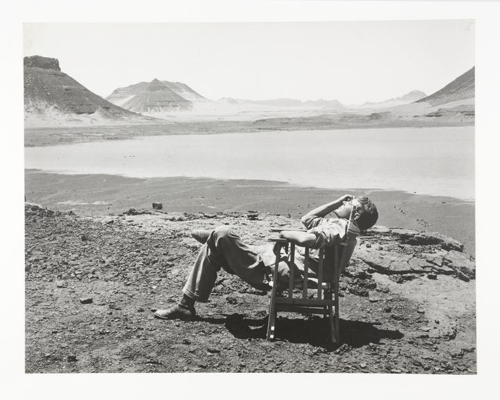 Peter O'Toole on location for 'Lawrence of Arabia', 1962