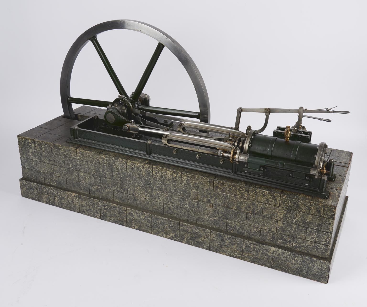 Horizontal Reversing Steam Engine, c. 1860 | Science Museum Group ...