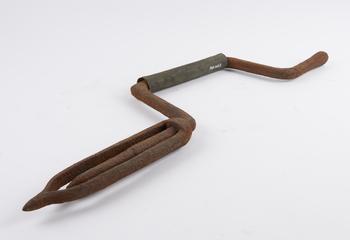 Old wimble brace for quadrant drill