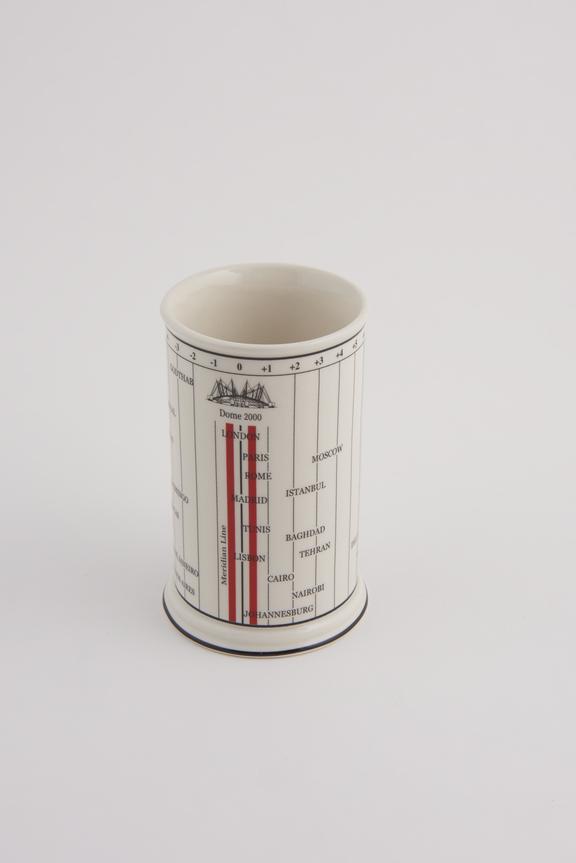 Pen pot, ceramic, Meridian design by James Sadler