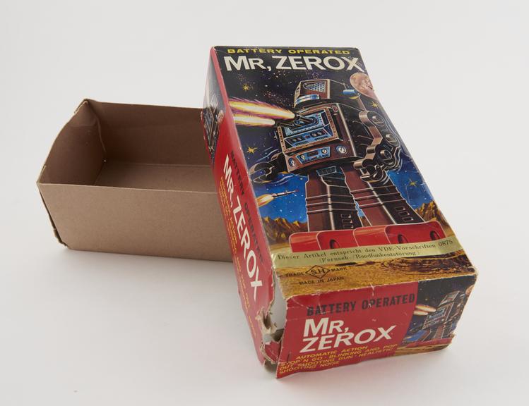 Box packaging for Mr Zerox robot, manufactured by Horikawa