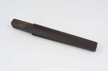 Screw tap 1 1/8" 7 t.p.i.