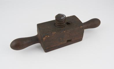 Wheelwright's Screw box, for making wood screws