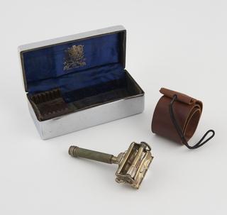 Wilkinson stropping hand safety razor