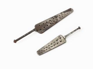 2 screw plates from the workshop of James Watt