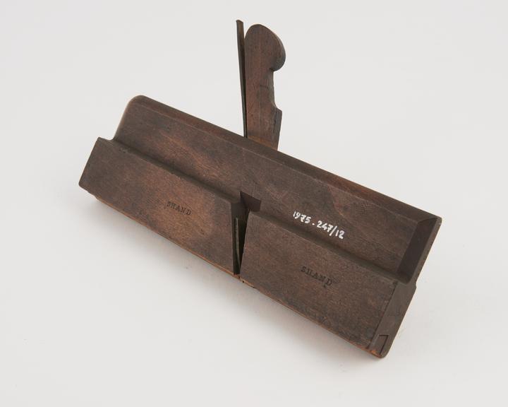 Moulding plane :reverse ogee type, boxed, 1/2 inch made by J