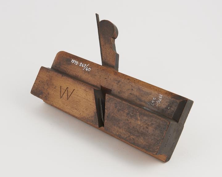 Moulding plane:reed moulding form stamped No 5; made byJoseph