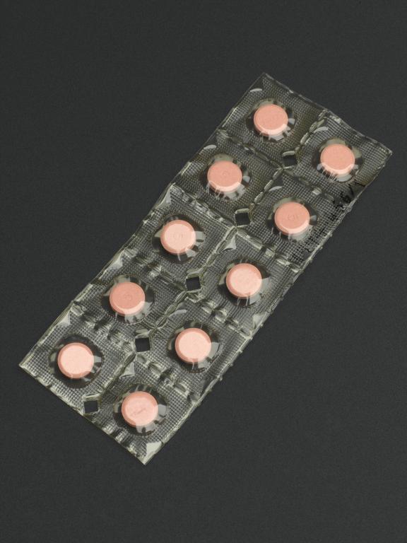 Pack for Enovid, the first contraceptive pill, 1960-1962