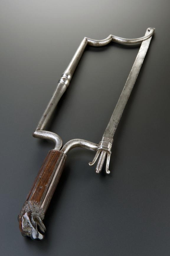 Bow-frame amputation saw