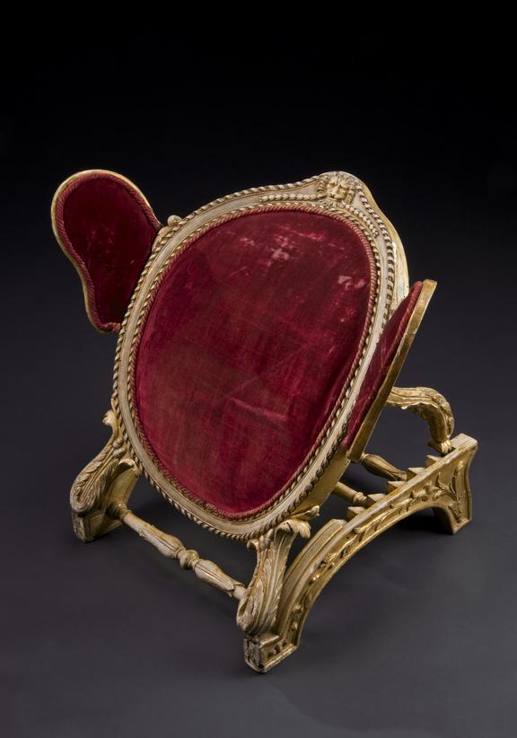 Adjustable bed rest, 16th-18th century