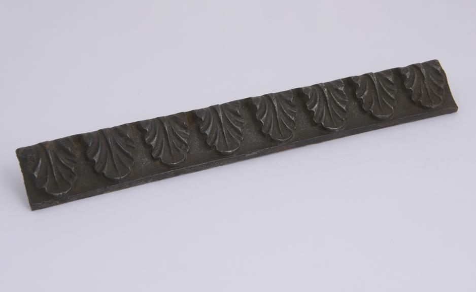 Casting in iron, acanthus foliage ornament, 1 wide 5 1/4' long'