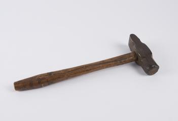 Heavy hand hammer. Cross paned