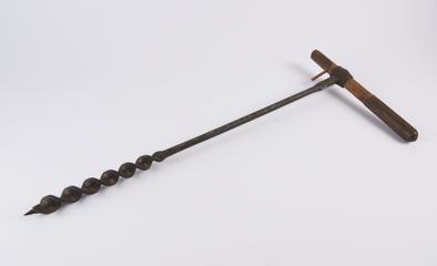 Wheelwright's scotch barrel-eye auger