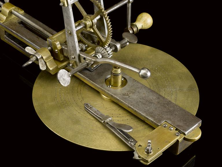 Large wheel engine used to cut the teeth of clocks | Science Museum ...