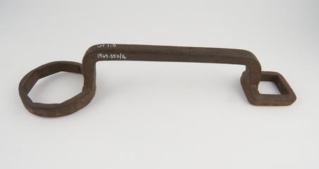 Axle cap wrench with one square end