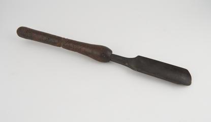 Wheelwright's turning gouge 1 3/4"
