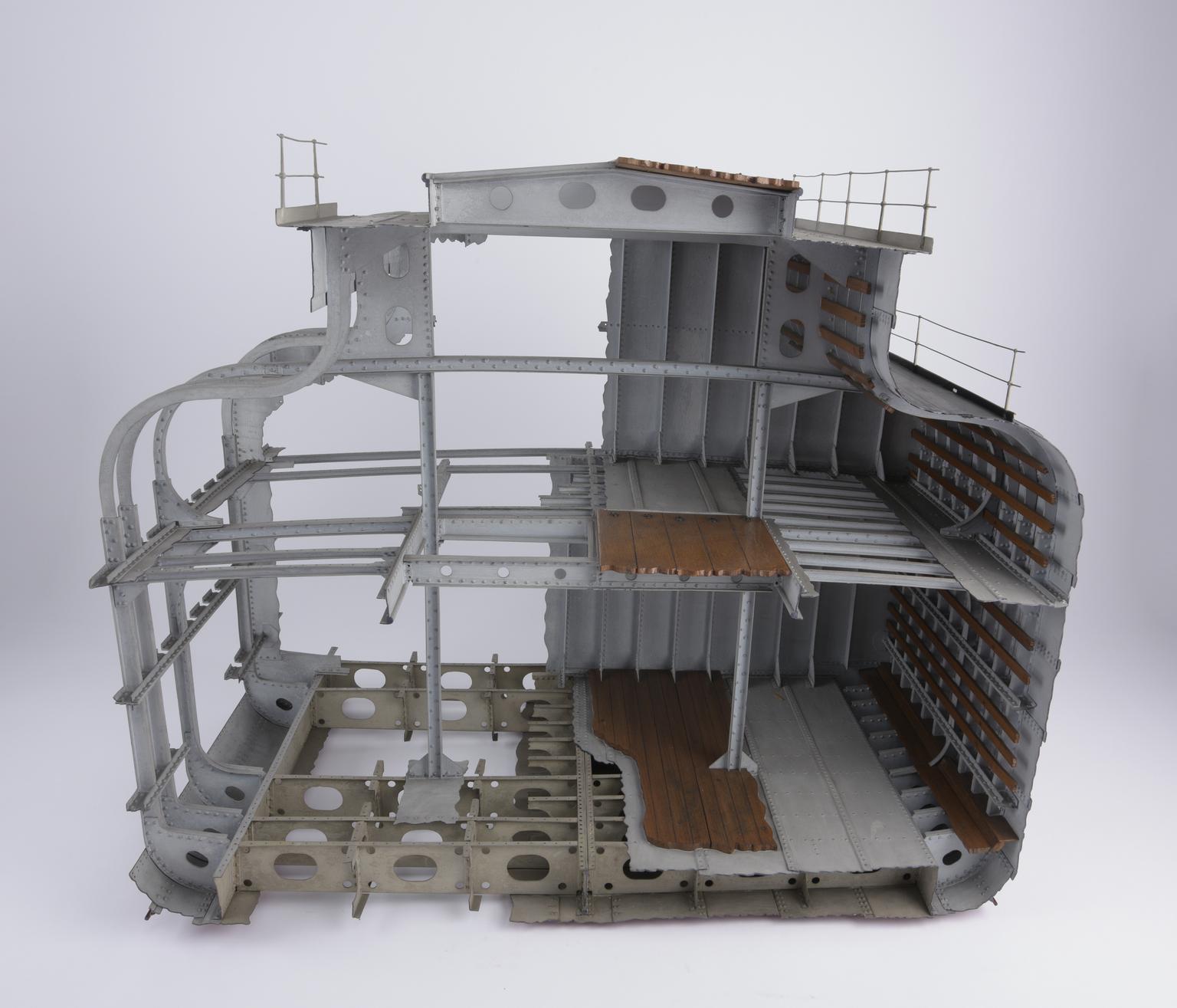 Sectional model of the midship section of a cargo steamer | Science ...