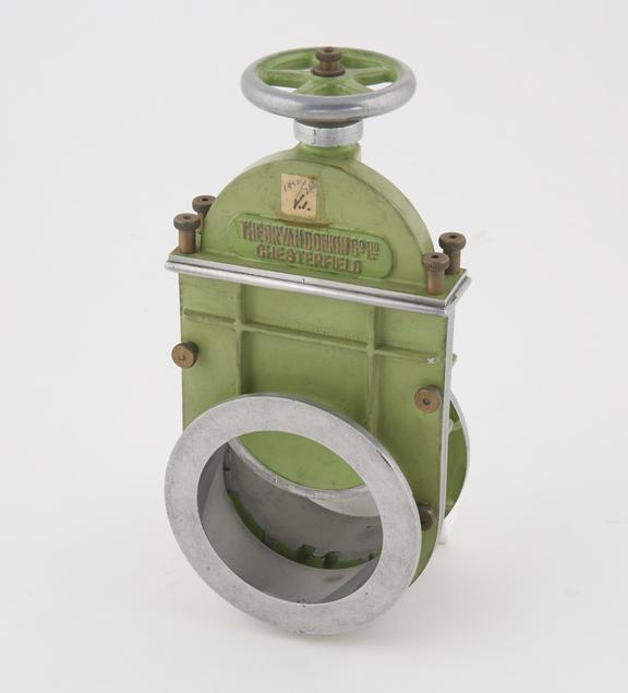 Model of worm and rack valve, c.1870.