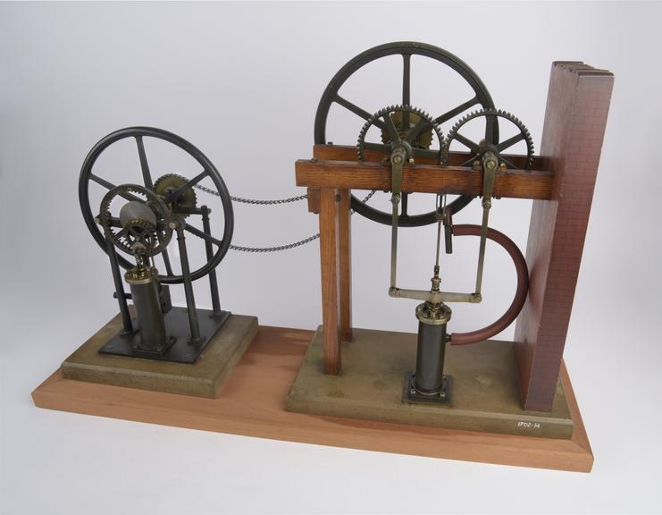 Model (scale 1:10) of the mechanism of Cartwrights engine