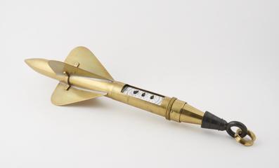 Massey's frictionless propeller ship log with conical end