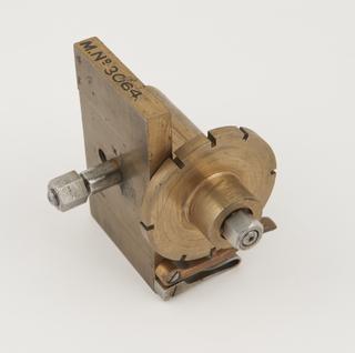 Attachment for shaping machine for hand