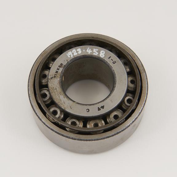 Timken taper roller bearing for a motor car hub with 35mm dia