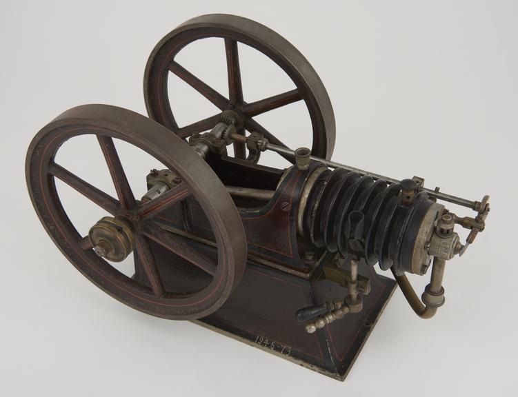 Model gas engine by Carette, c. 1900