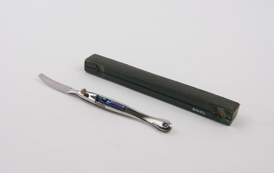 Valentin double-bladed section knife, in case, by Ferguson