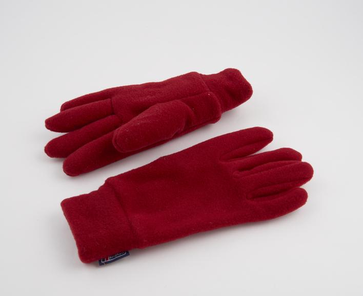 One pair of synthetic fleece gloves in cherry red - large size