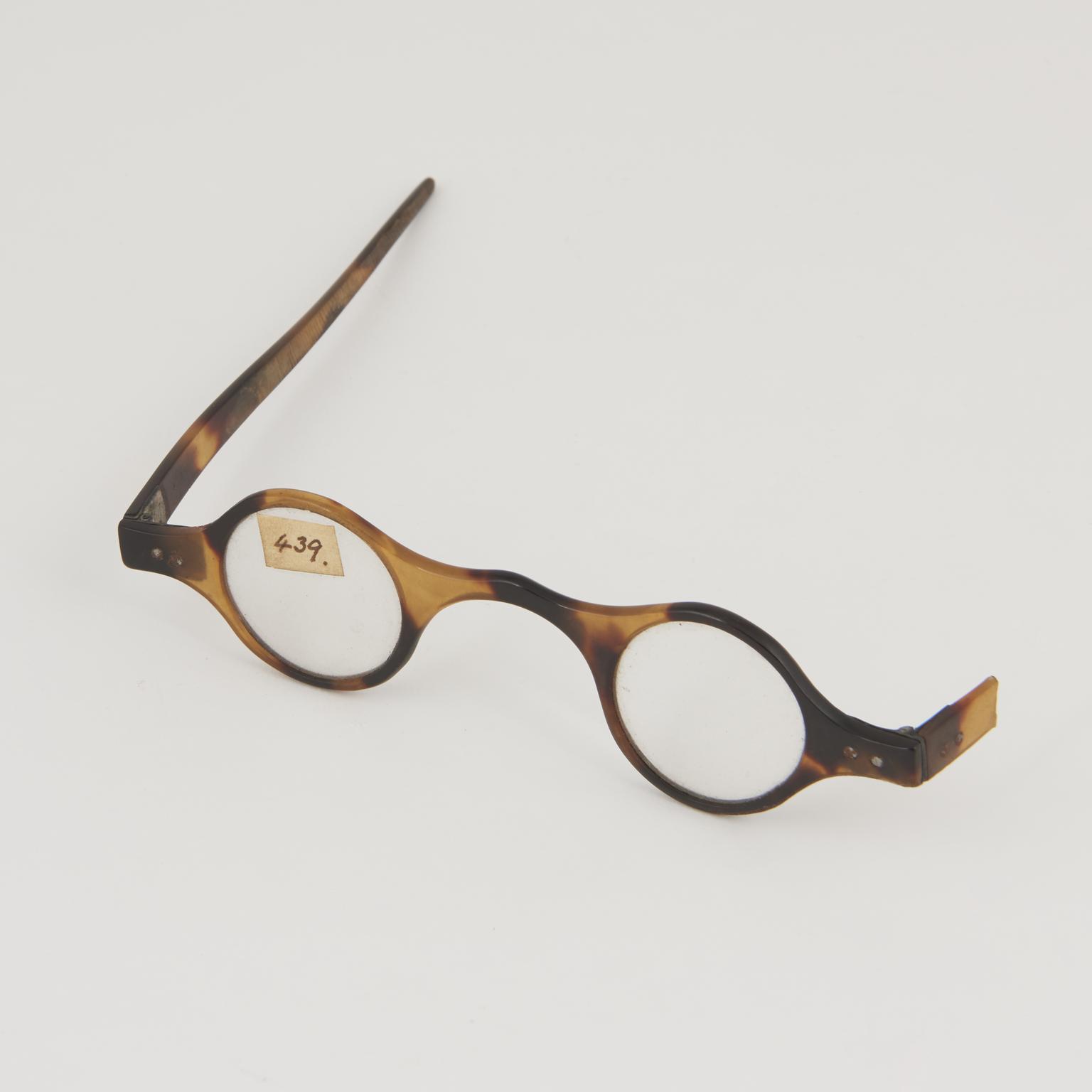 Turtle Shell Design Spectacles Pair of tortoiseshell spectacles | Science Museum Group Collection