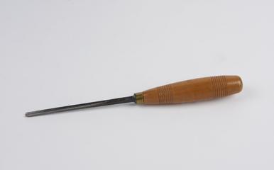 Gouge type carving chisels
