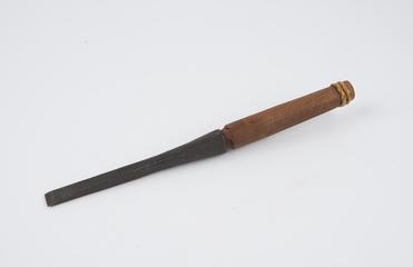 Chisel, wooden handle with number 5 marked on end