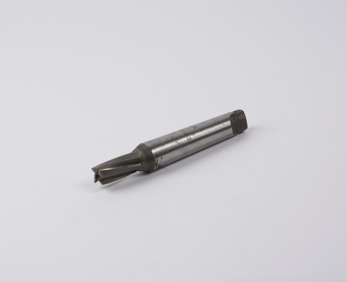 Spiral end mill with Brown and Sharpe taper shank (spiral end mill)