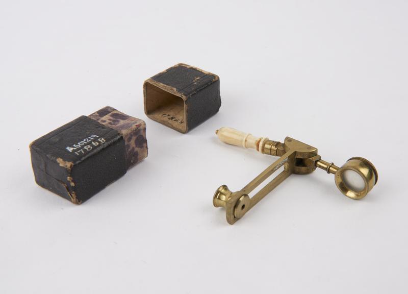 Folding hand microscope, with two lenses, and ivory handle